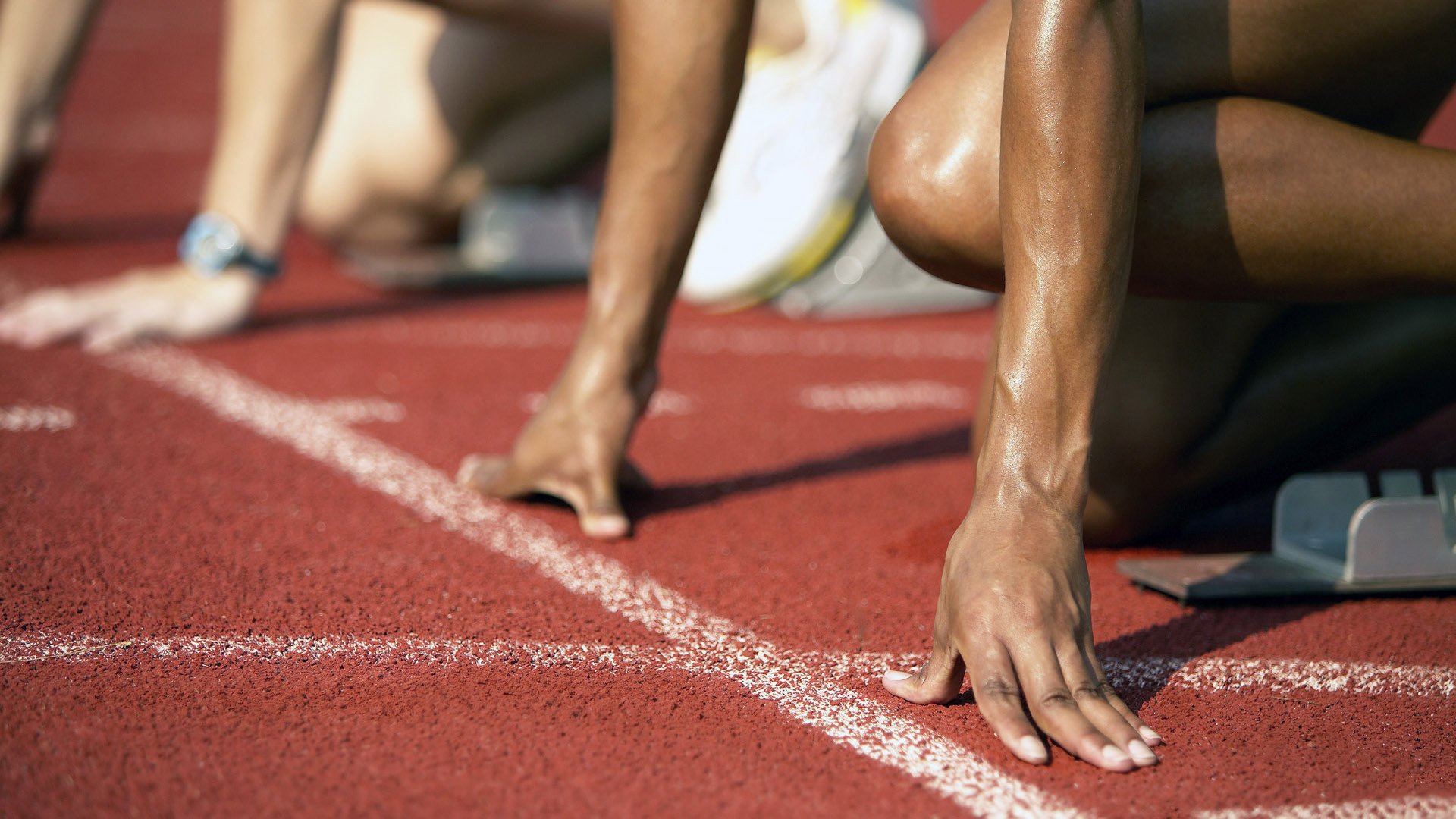 九游电竞-史密斯泳姿优雅，动作精准，史密斯训练